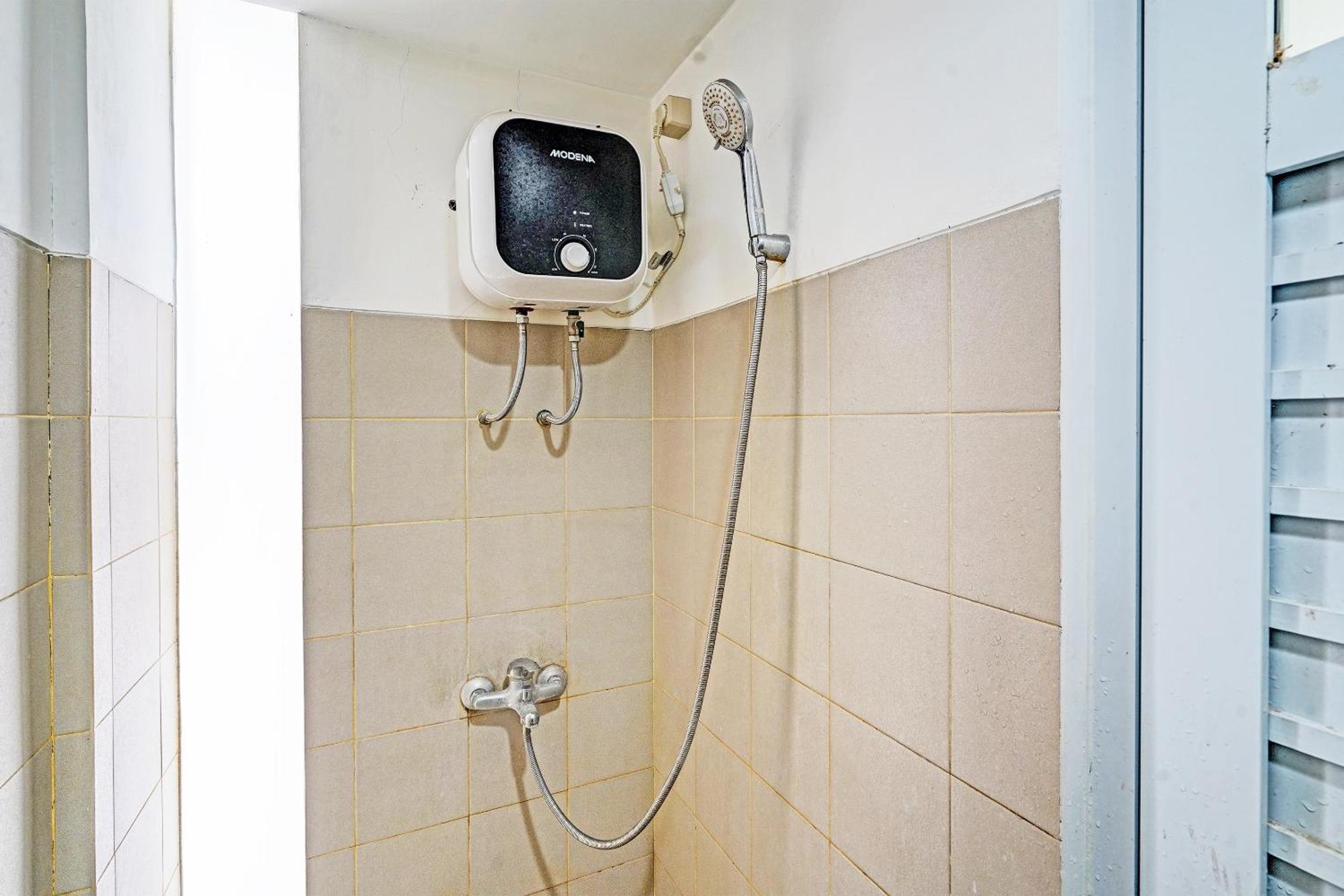 Super Oyo 2190 Alamanda 7 Syariah Bandung Ngoại thất bức ảnh
